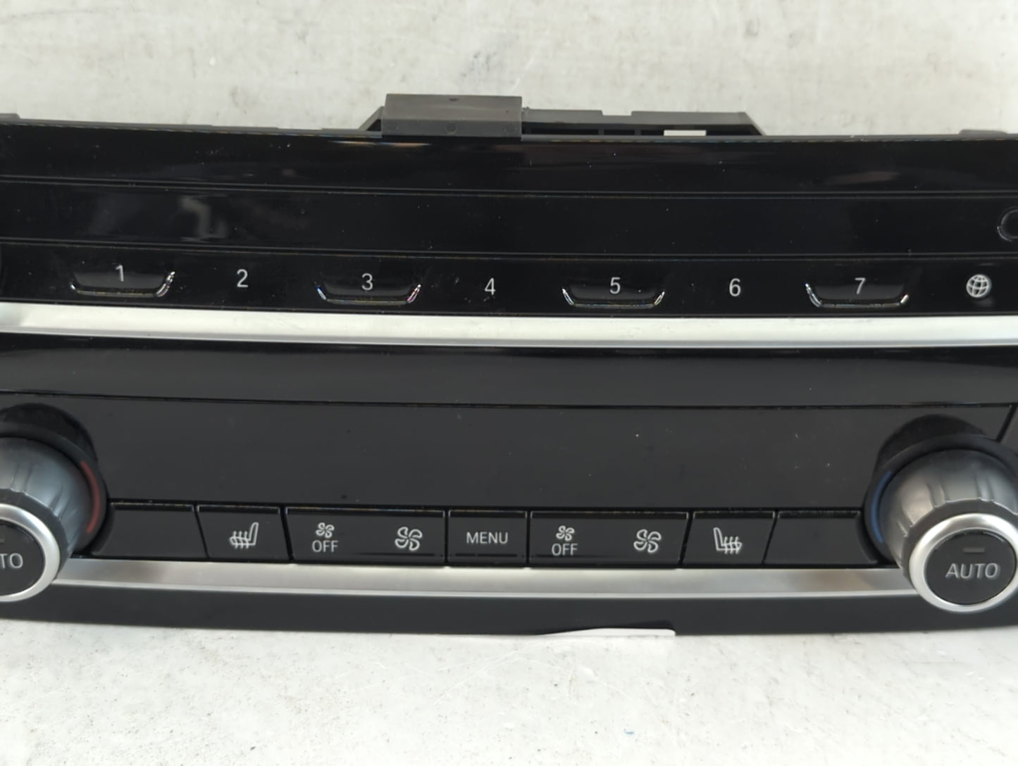 2023 Bmw 524td Climate Control Module Temperature AC/Heater Replacement P/N:90035-068 5A48006-02 Fits OEM Used Auto Parts - 