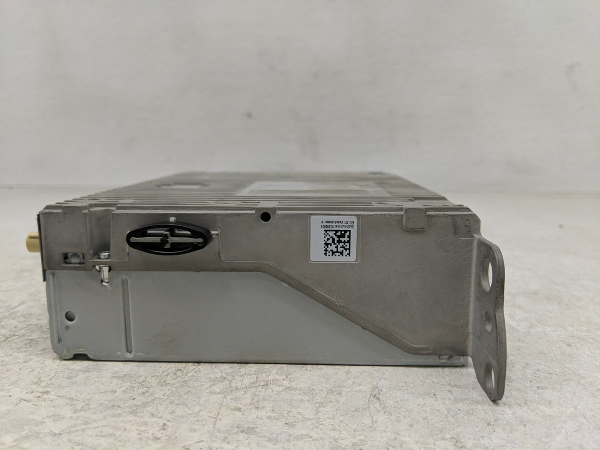 2023 Bmw 524td Radio AM FM Cd Player Receiver Replacement P/N:C15 A6D D98 01 Fits OEM Used Auto Parts - Oemusedautoparts1.co