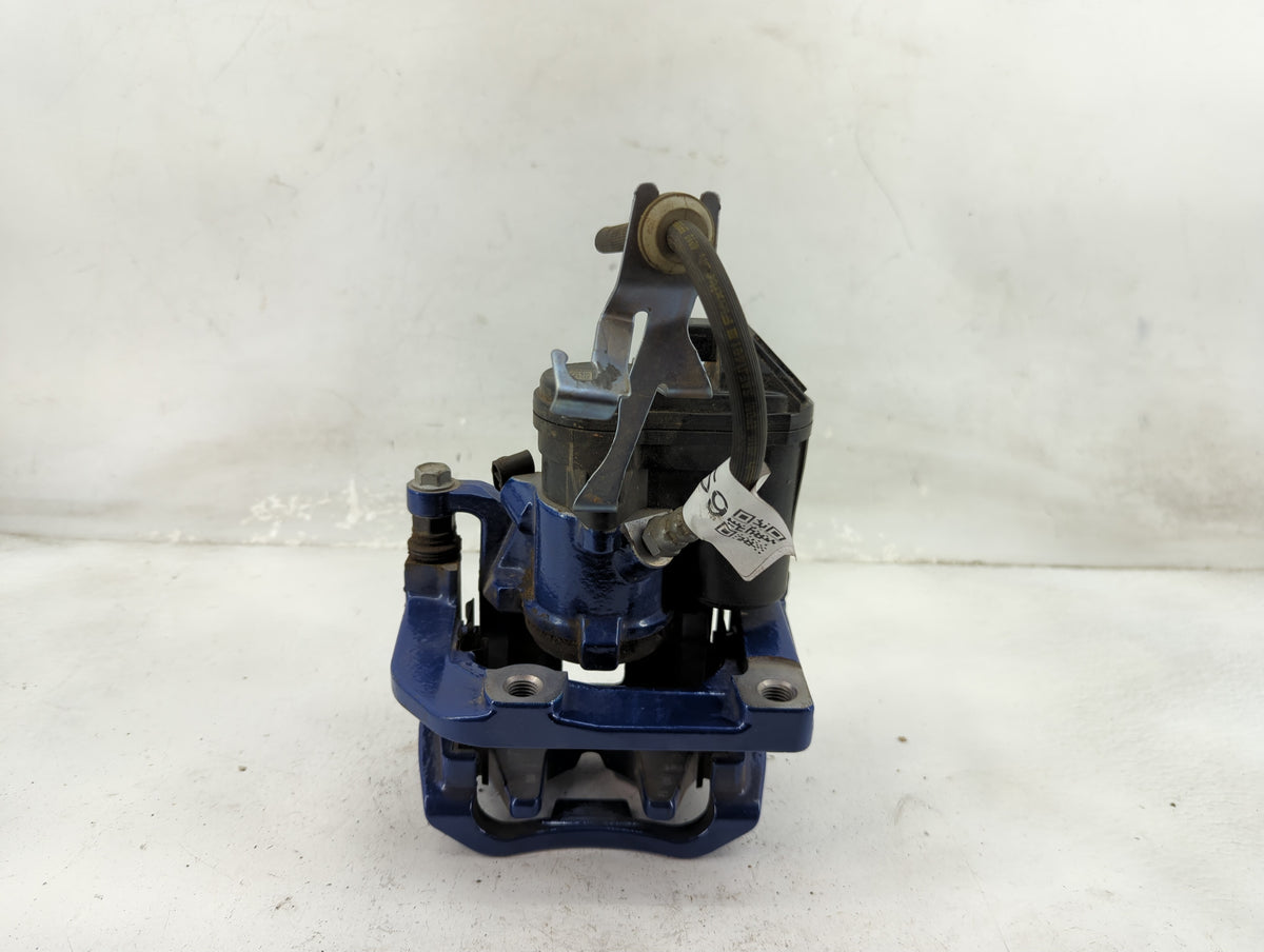 2023 Bmw M240i Rear Driver Left Brake Caliper - Oemusedautoparts1.com