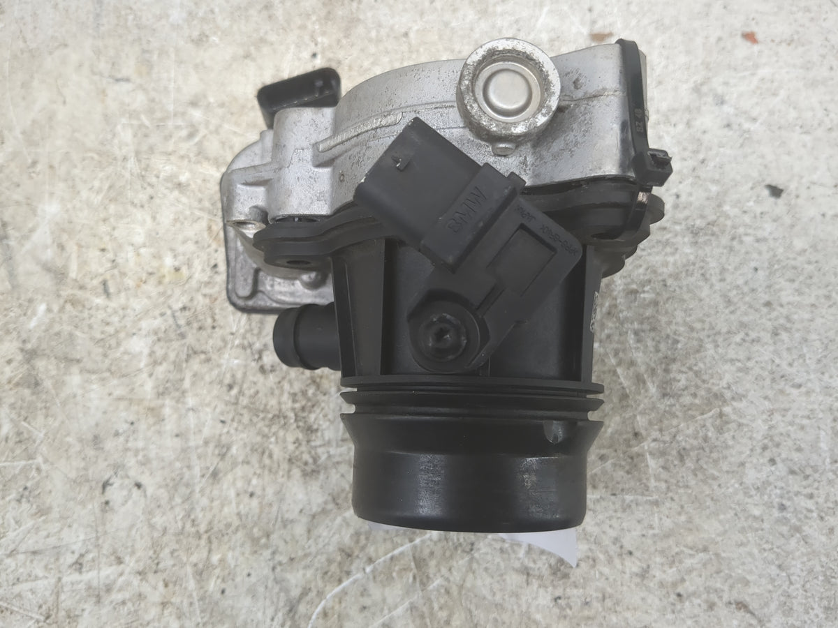 2018-2020 Bmw X2 Throttle Body P/N:A3C0067720000 7 619 008 Fits Fits 2016 2017 2018 2019 2020 2021 2022 OEM Used Auto Parts 