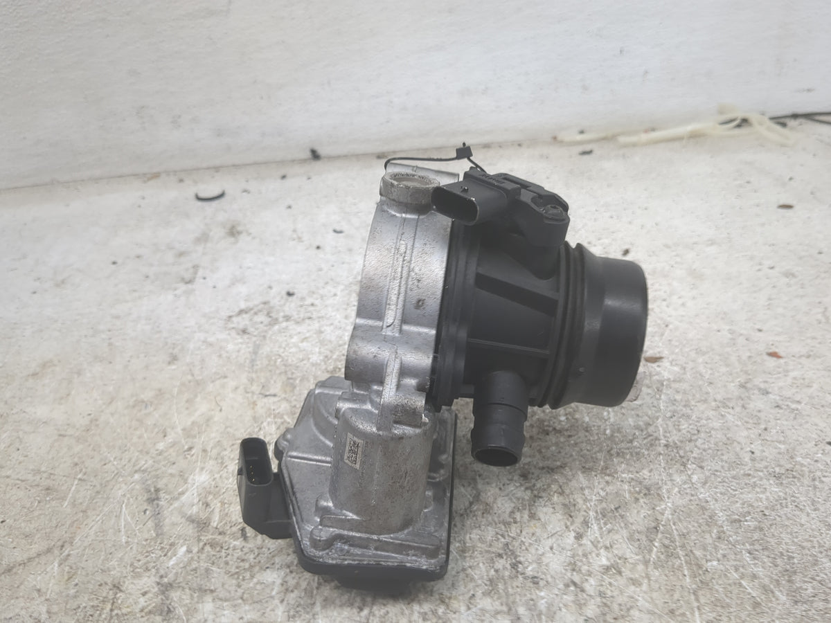 2018-2020 Bmw X2 Throttle Body P/N:A3C0067720000 7 619 008 Fits Fits 2016 2017 2018 2019 2020 2021 2022 OEM Used Auto Parts 