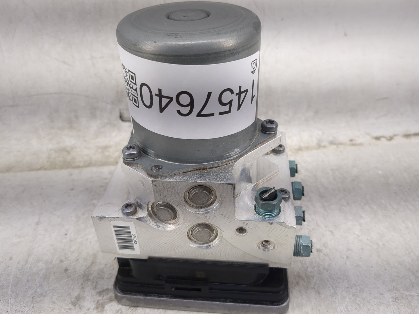 2023 Bmw X3 ABS Pump Control Module Replacement P/N:5A5F9F4 01 Fits OEM Used Auto Parts - Oemusedautoparts1.com