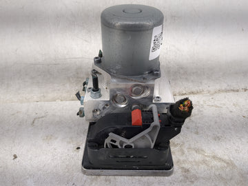 2023 Bmw X3 ABS Pump Control Module Replacement P/N:5A5F9F4 01 Fits OEM Used Auto Parts - Oemusedautoparts1.com