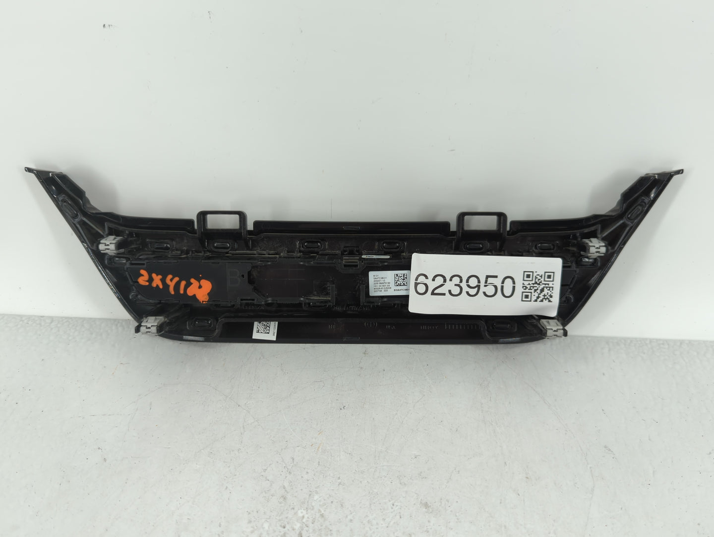 2023 Bmw X3 Am Fm Cd Player Radio Receiver - Oemusedautoparts1.com