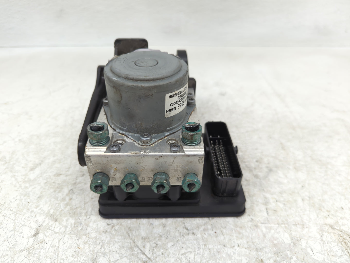 2019-2020 Buick Enclave ABS Pump Control Module Replacement P/N:85516088 Fits Fits 2019 2020 2021 2022 OEM Used Auto Parts -