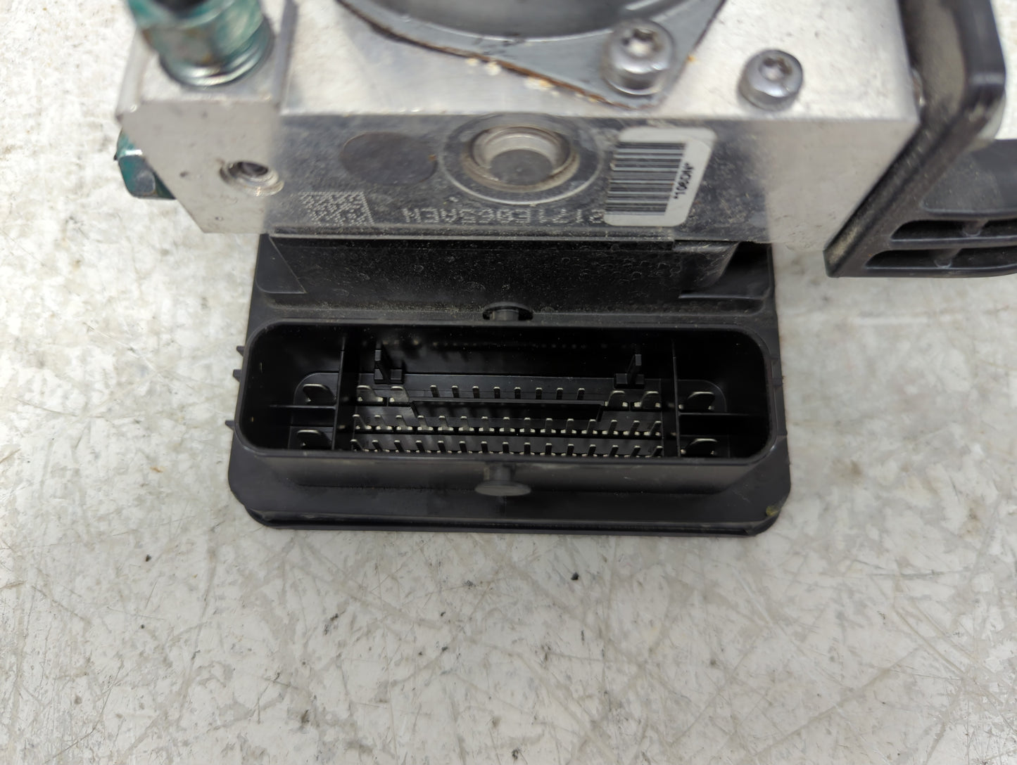 2019-2020 Buick Enclave ABS Pump Control Module Replacement P/N:85516088 Fits Fits 2019 2020 2021 2022 OEM Used Auto Parts -