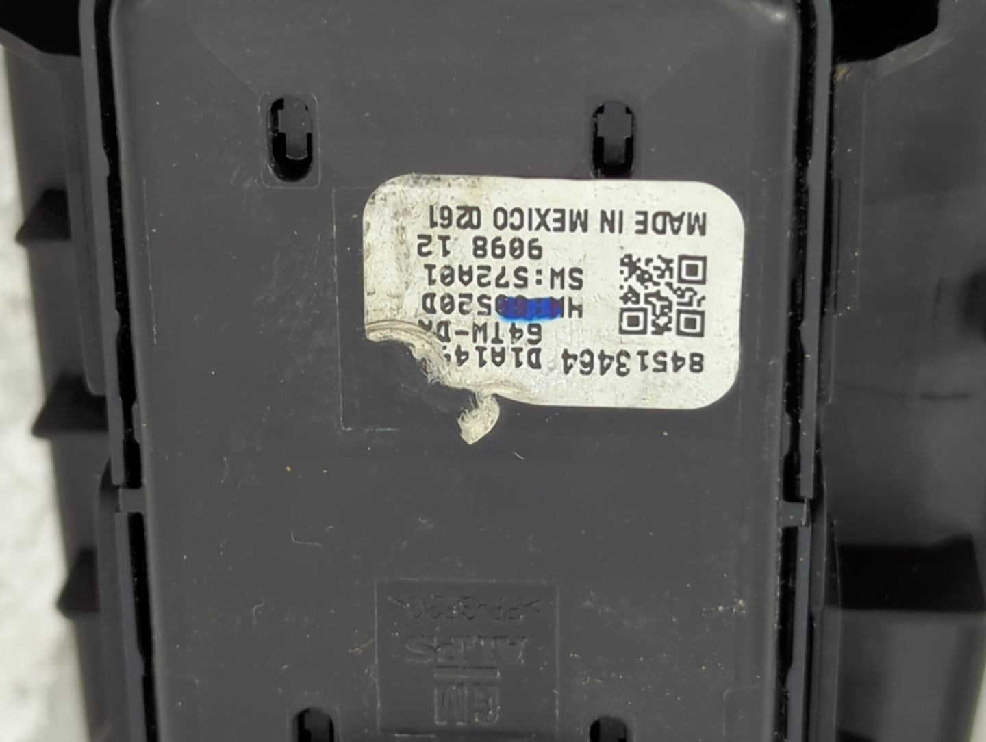 2020-2021 Buick Encore Master Power Window Switch Replacement Driver Side Left P/N:84513464 Fits Fits 2020 2021 OEM Used Aut