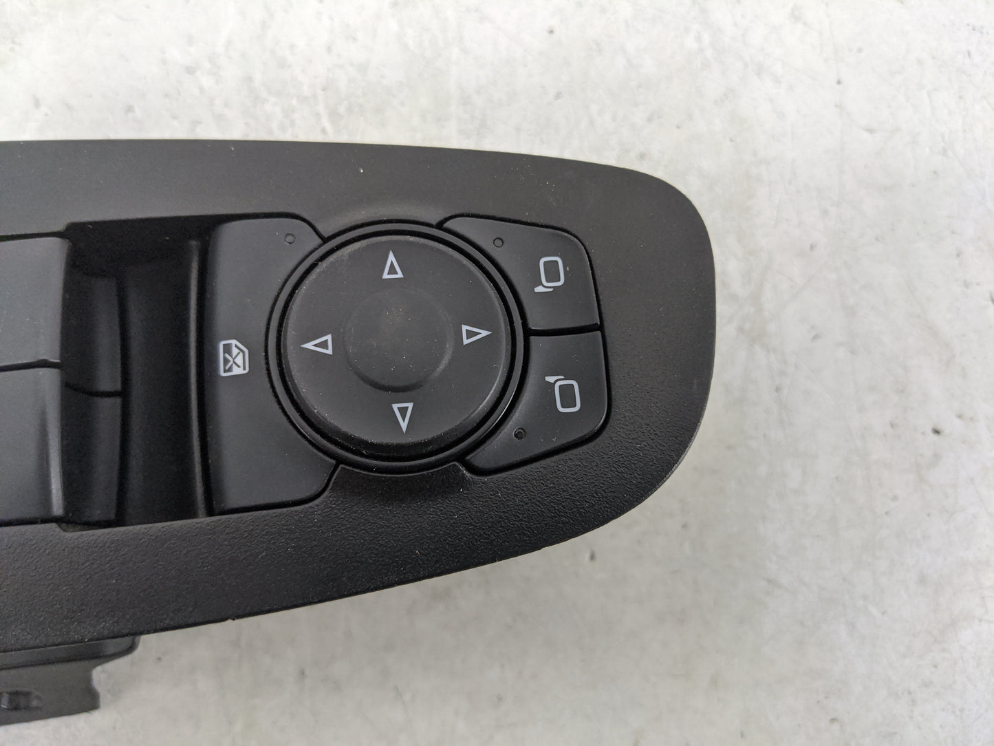2020-2021 Buick Encore Master Power Window Switch Replacement Driver Side Left P/N:84513464 Fits Fits 2020 2021 OEM Used Aut