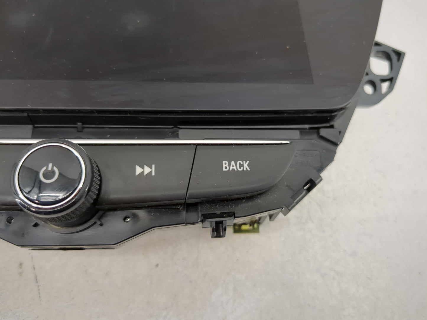 2023 Buick Encore Radio Control Panel - Oemusedautoparts1.com