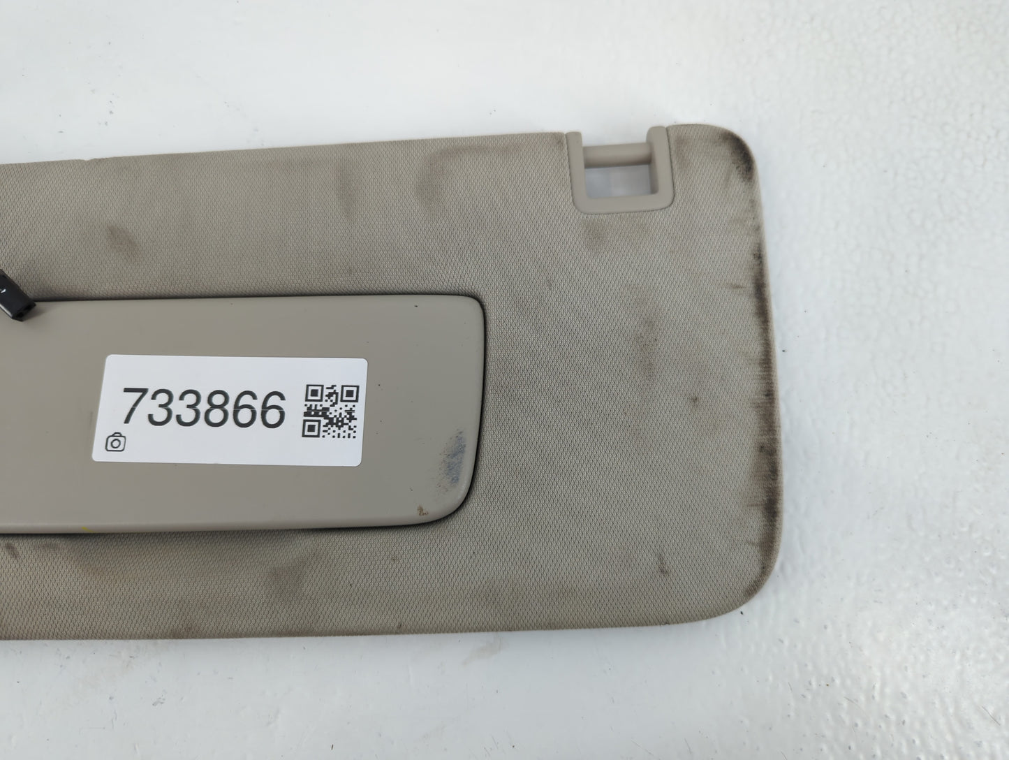 2020-2021 Buick Encore Sun Visor Shade Replacement Passenger Right Mirror Fits Fits 2020 2021 OEM Used Auto Parts - Oemuseda