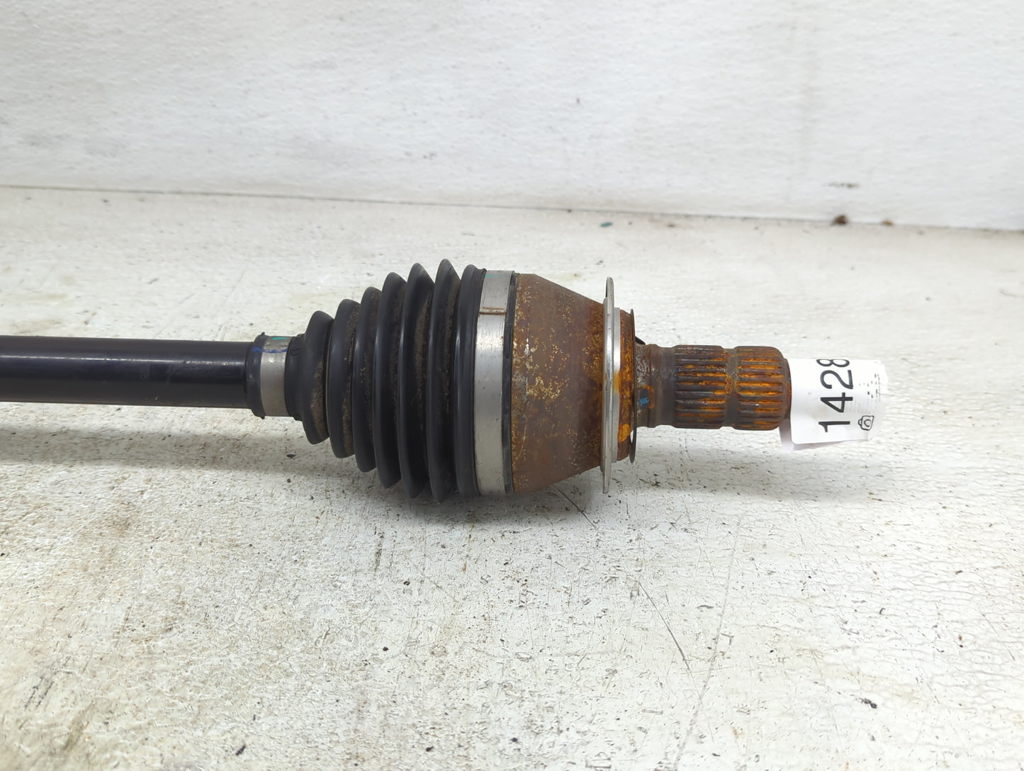2020-2021 Buick Encore Gx Axle Shaft Front Driver Cv C/v - Oemusedautoparts1.com