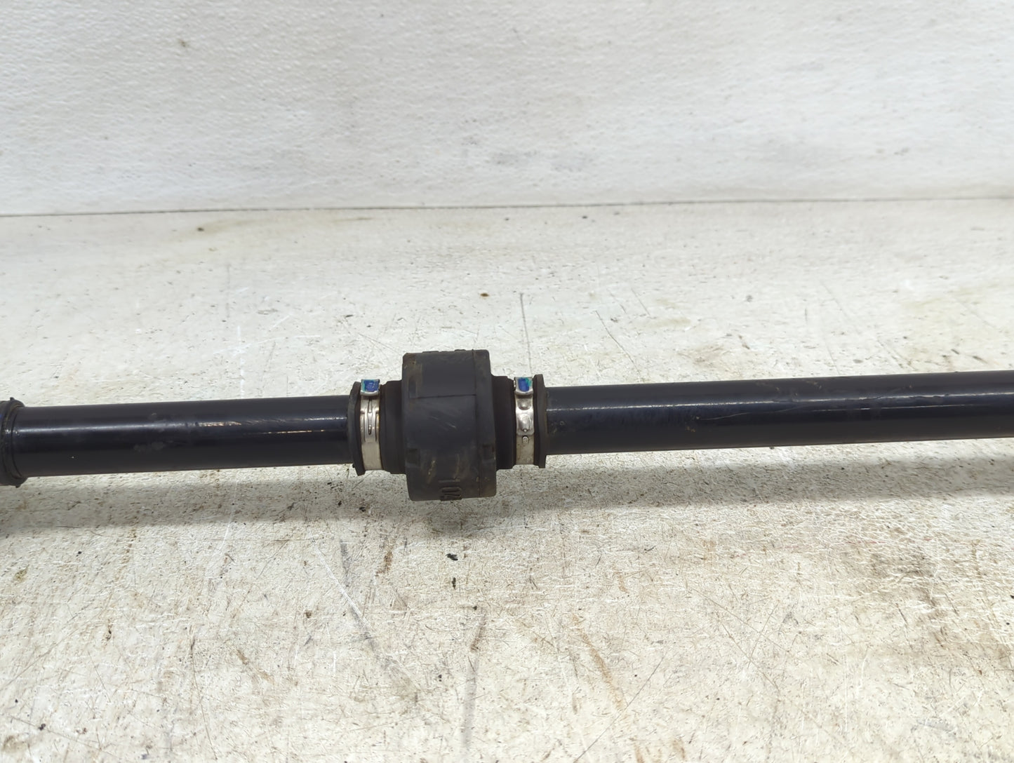 2020-2021 Buick Encore Gx Axle Shaft Front Driver Cv C/v - Oemusedautoparts1.com
