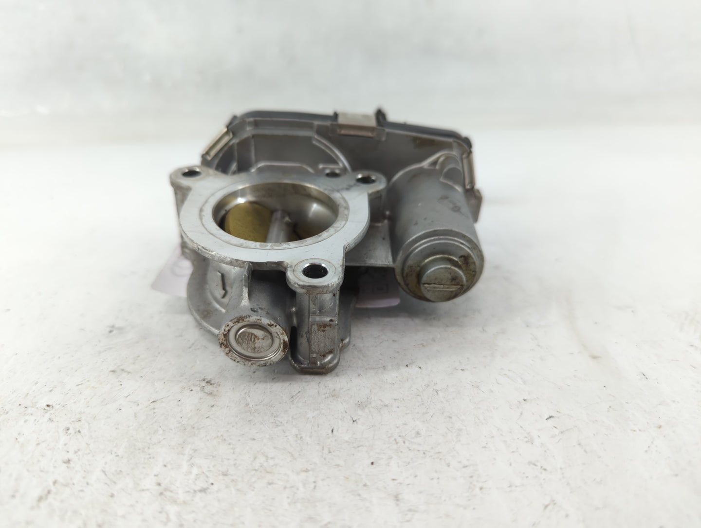 2023 Buick Encore Gx Throttle Body P/N:25205292 Fits OEM Used Auto Parts - Oemusedautoparts1.com