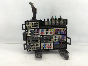 compare product 2020-2021 Buick Encore Gx Fusebox Fuse Box Panel Relay Module P/N:FU5T14A068EB Fits Fits 2020 2021 OEM Used Auto Parts