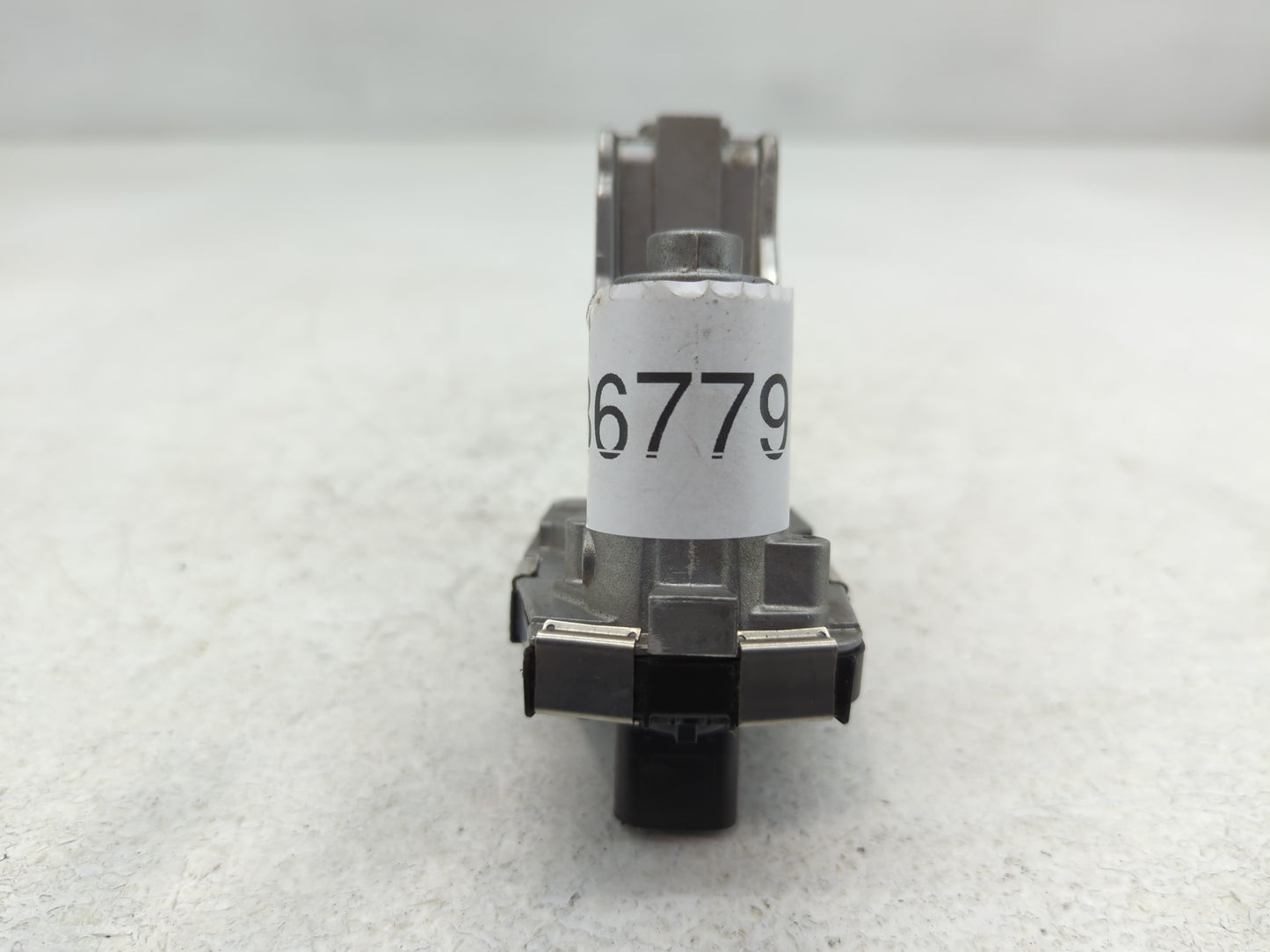 2023 Buick Encore Gx Throttle Body P/N:25205292 Fits OEM Used Auto Parts - Oemusedautoparts1.com