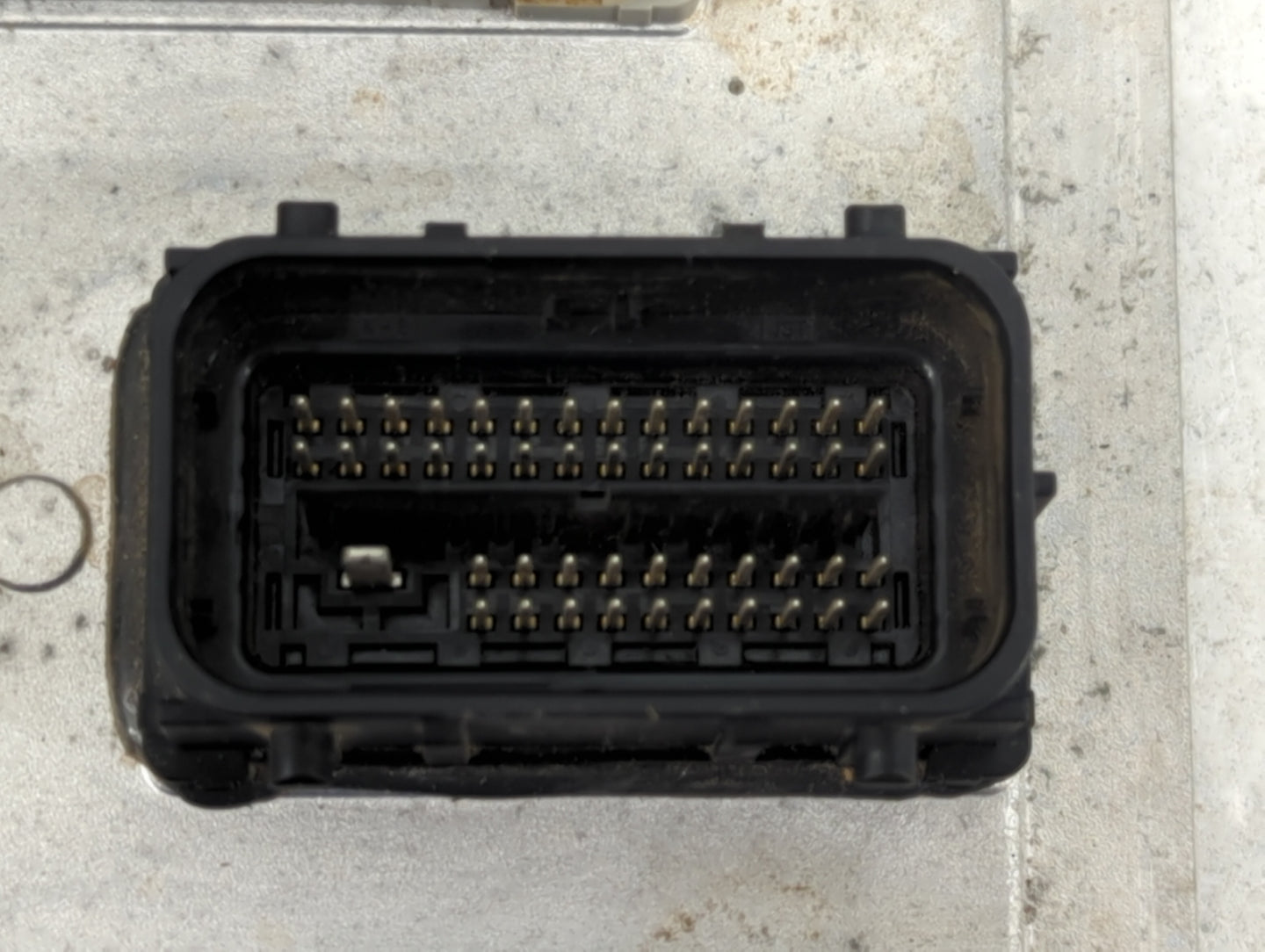 2023 Buick Envision PCM Engine Control Computer ECU ECM PCU OEM P/N:12717143 12725415 Fits OEM Used Auto Parts - Oemusedauto