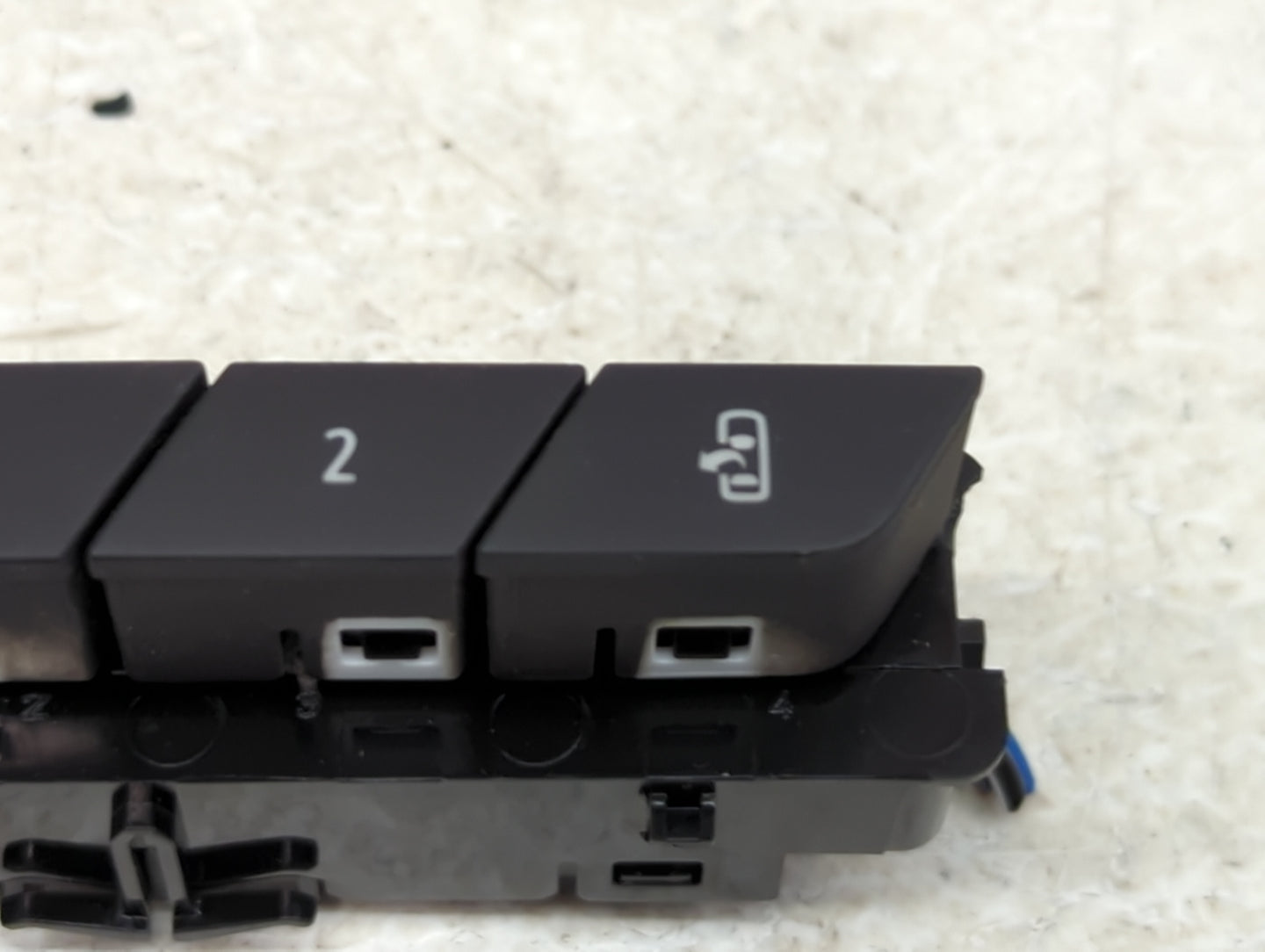 2023 Buick Envision Master Power Window Switch Replacement Driver Side Left P/N:84894505 Fits OEM Used Auto Parts - Oemuseda