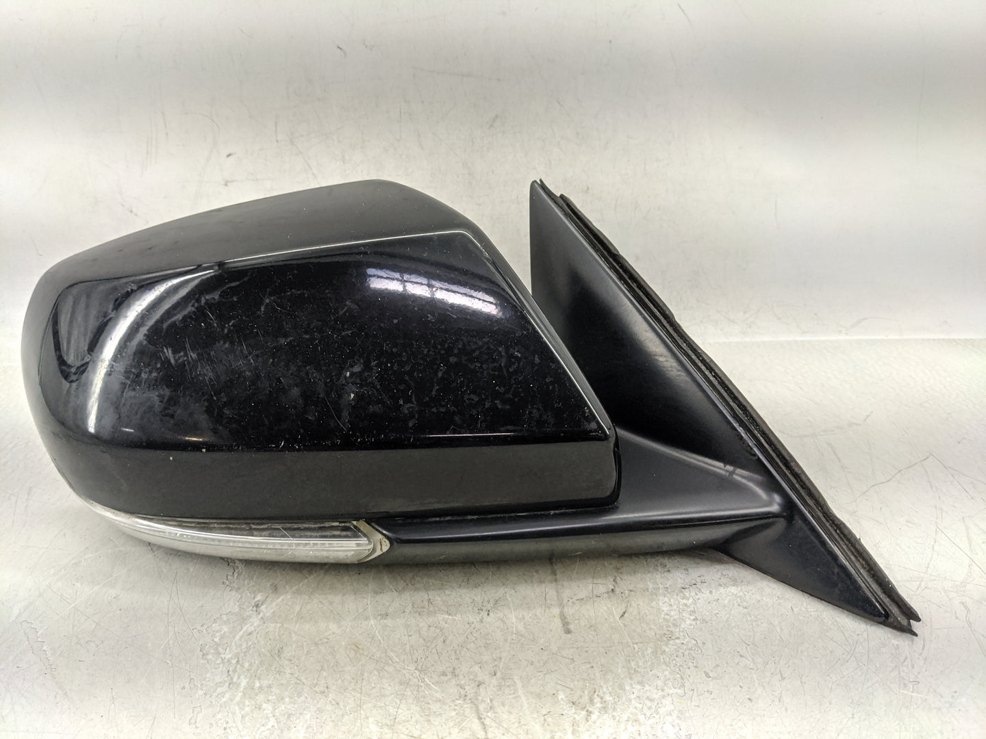 2023 Cadillac Ct4 Passenger Side View Mirror - Right Door Mirror OEM Used - Oemusedautoparts1.com