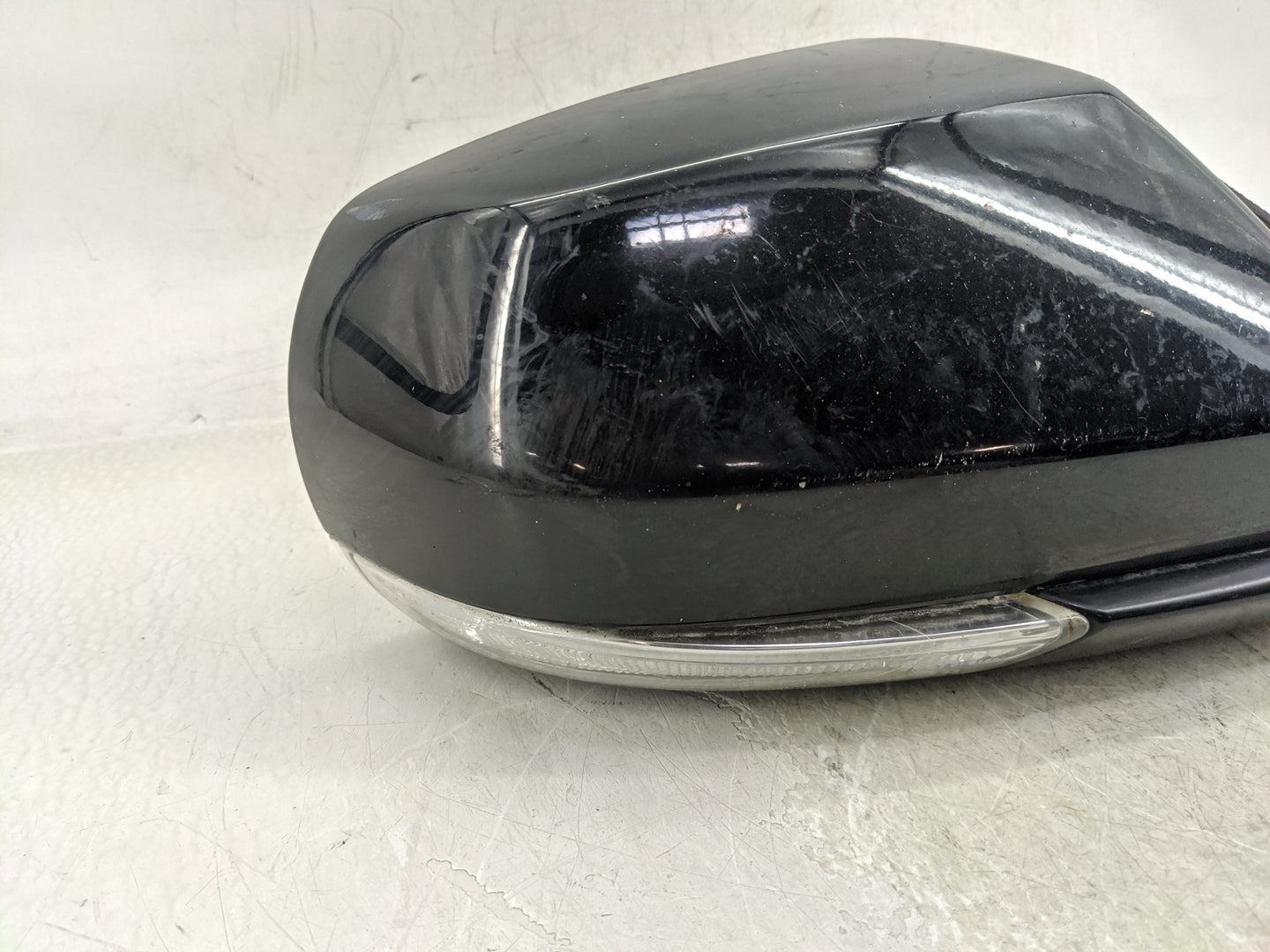 2023 Cadillac Ct4 Passenger Side View Mirror - Right Door Mirror OEM Used - Oemusedautoparts1.com
