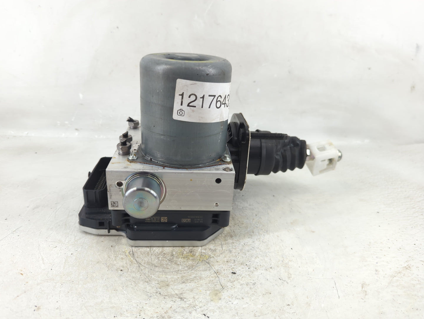 2023 Cadillac Ct5 ABS Pump Control Module Replacement P/N:86823847 Fits OEM Used Auto Parts - Oemusedautoparts1.com