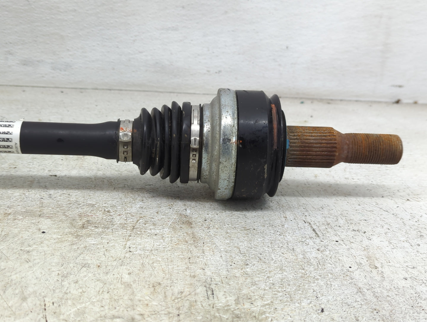 2020-2020 Cadillac Ct5 Axle Shaft Front Driver Cv C/v - Oemusedautoparts1.com