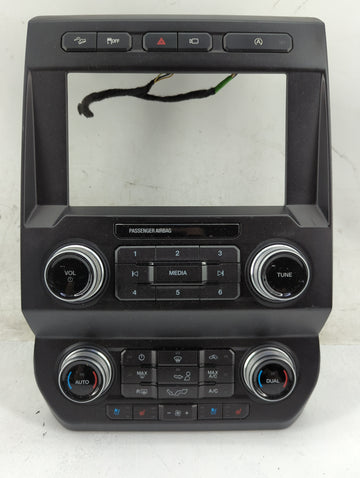 2023 Cadillac Lyriq Climate Control Module Temperature AC/Heater Replacement P/N:KL3T-18E245-BDD 17027593-04 Fits OEM Used A