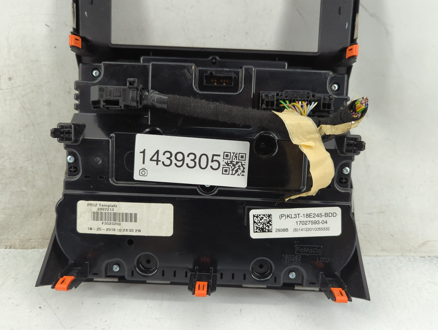 2023 Cadillac Lyriq Climate Control Module Temperature AC/Heater Replacement P/N:KL3T-18E245-BDD 17027593-04 Fits OEM Used A