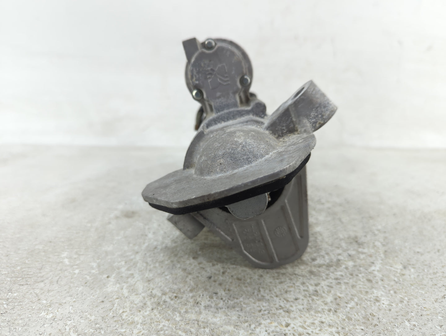 2019-2020 Cadillac Xt4 Car Starter Motor Solenoid OEM P/N:812677706 12716371 Fits Fits 2019 2020 2021 2022 OEM Used Auto Par