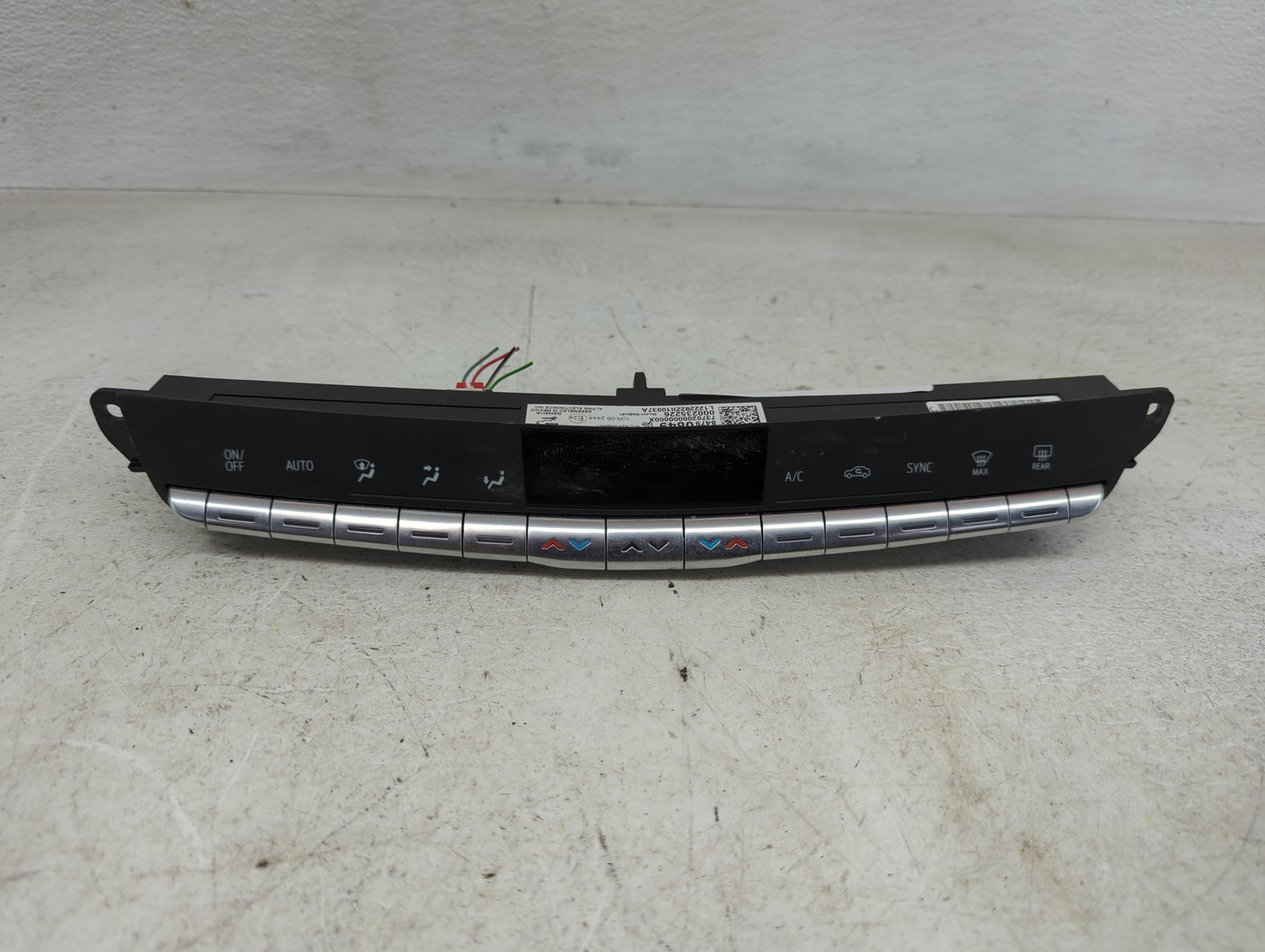 2019-2020 Cadillac Xt4 Climate Control Module Temperature AC/Heater Replacement P/N:84790849 Fits Fits 2019 2020 OEM Used Au