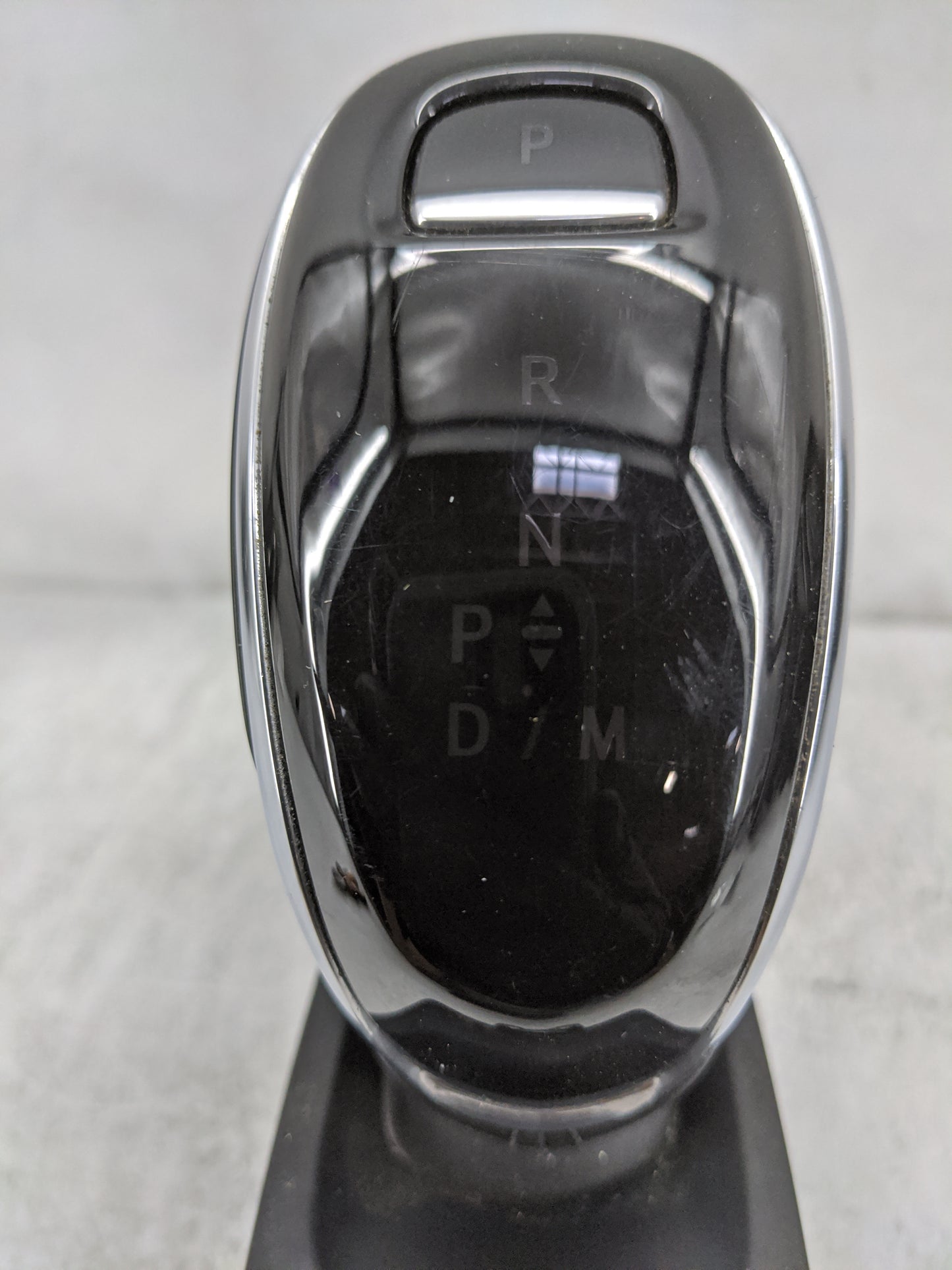 2023 Cadillac Xt5 Floor Console Assembly Shifter - Oemusedautoparts1.com