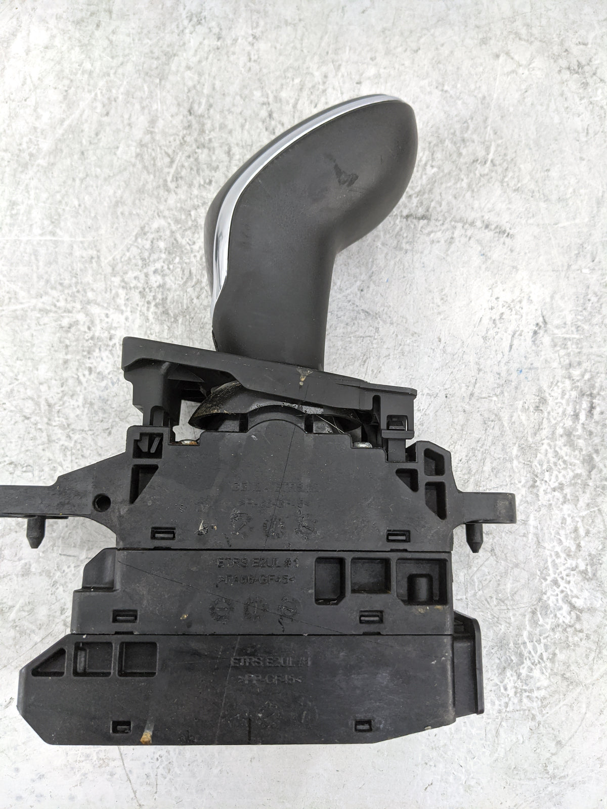 2023 Cadillac Xt5 Floor Console Assembly Shifter - Oemusedautoparts1.com