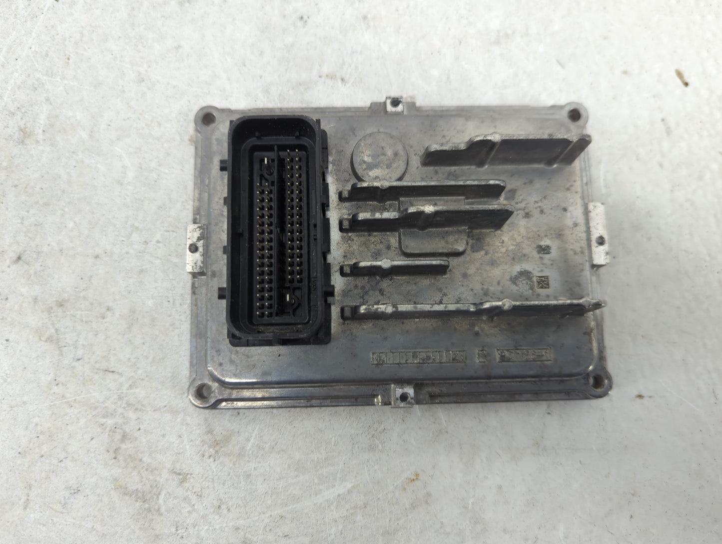 2020-2022 Chevrolet Blazer PCM Engine Control Computer ECU ECM PCU OEM P/N:24046469 Fits Fits 2020 2021 2022 OEM Used Auto P