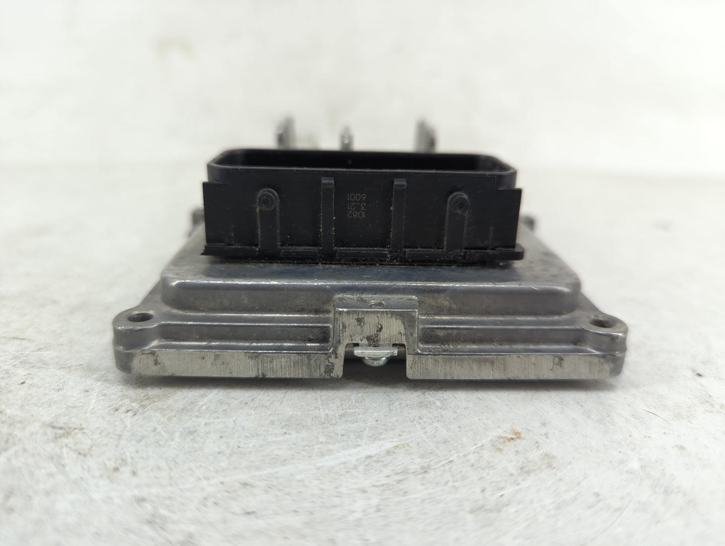 2020-2022 Chevrolet Blazer PCM Engine Control Computer ECU ECM PCU OEM P/N:24046469 Fits Fits 2020 2021 2022 OEM Used Auto P