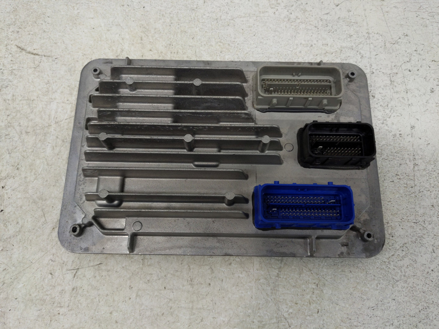 2020-2022 Chevrolet Blazer PCM Engine Control Computer ECU ECM PCU OEM P/N:079196555 12730001 Fits Fits 2020 2021 2022 OEM U