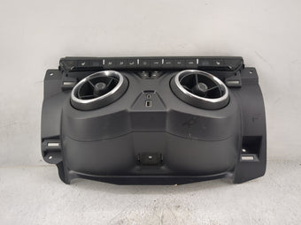 compare product 2019-2022 Chevrolet Blazer Climate Control Module Temperature AC/Heater Replacement P/N:84769061 GABH01 Fits OEM Used Auto Parts
