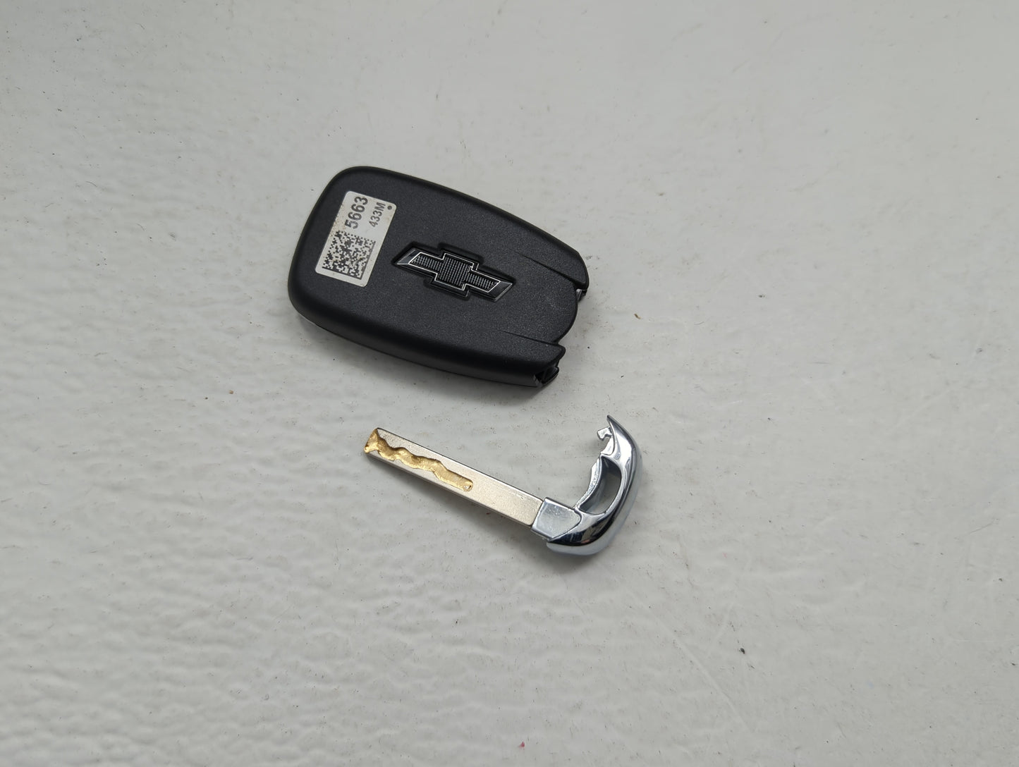 Chevrolet Bolt Ev Keyless Entry Remote Fob HYQ4ES 13535663 | 13547839 5 buttons - Oemusedautoparts1.com