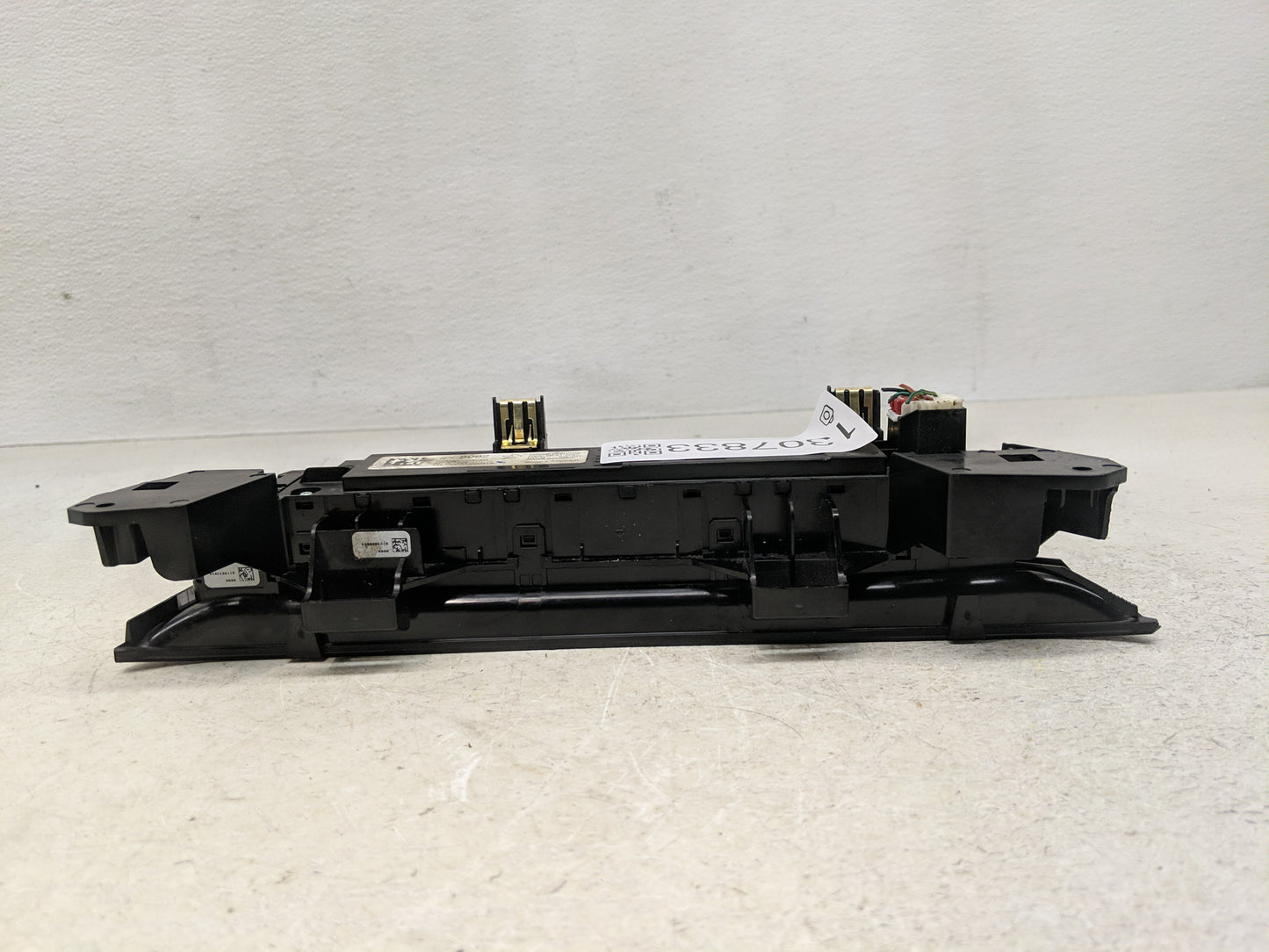 2023 Chevrolet Bolt Ev Climate Control Module Temperature AC/Heater Replacement P/N:421271026 42768992 Fits OEM Used Auto Pa