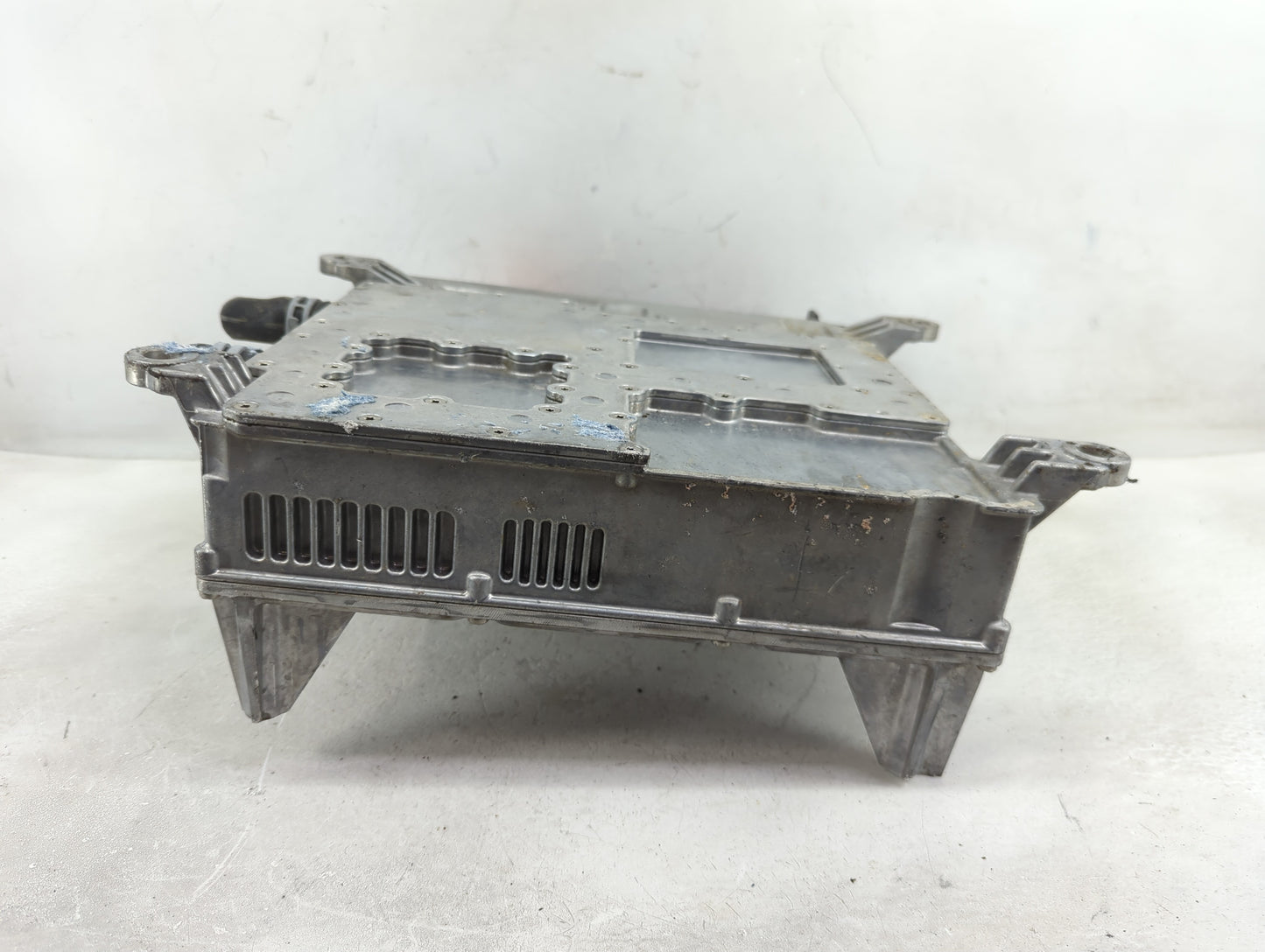 2023 Chevrolet Bolt Ev Hybrid DC Synergy Drive Power Inverter P/N:24045955 Fits OEM Used Auto Parts - Oemusedautoparts1.com