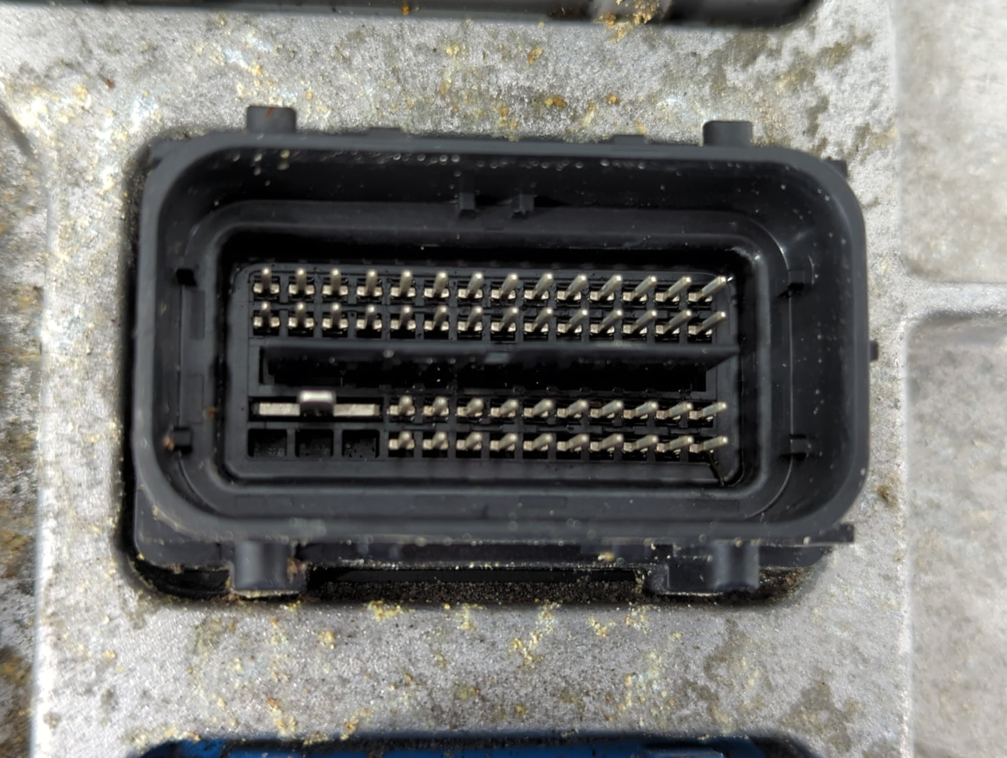 2021 Chevrolet Camaro PCM Engine Control Computer ECU ECM PCU OEM P/N:12727139 Fits Fits 2020 2022 OEM Used Auto Parts - Oem