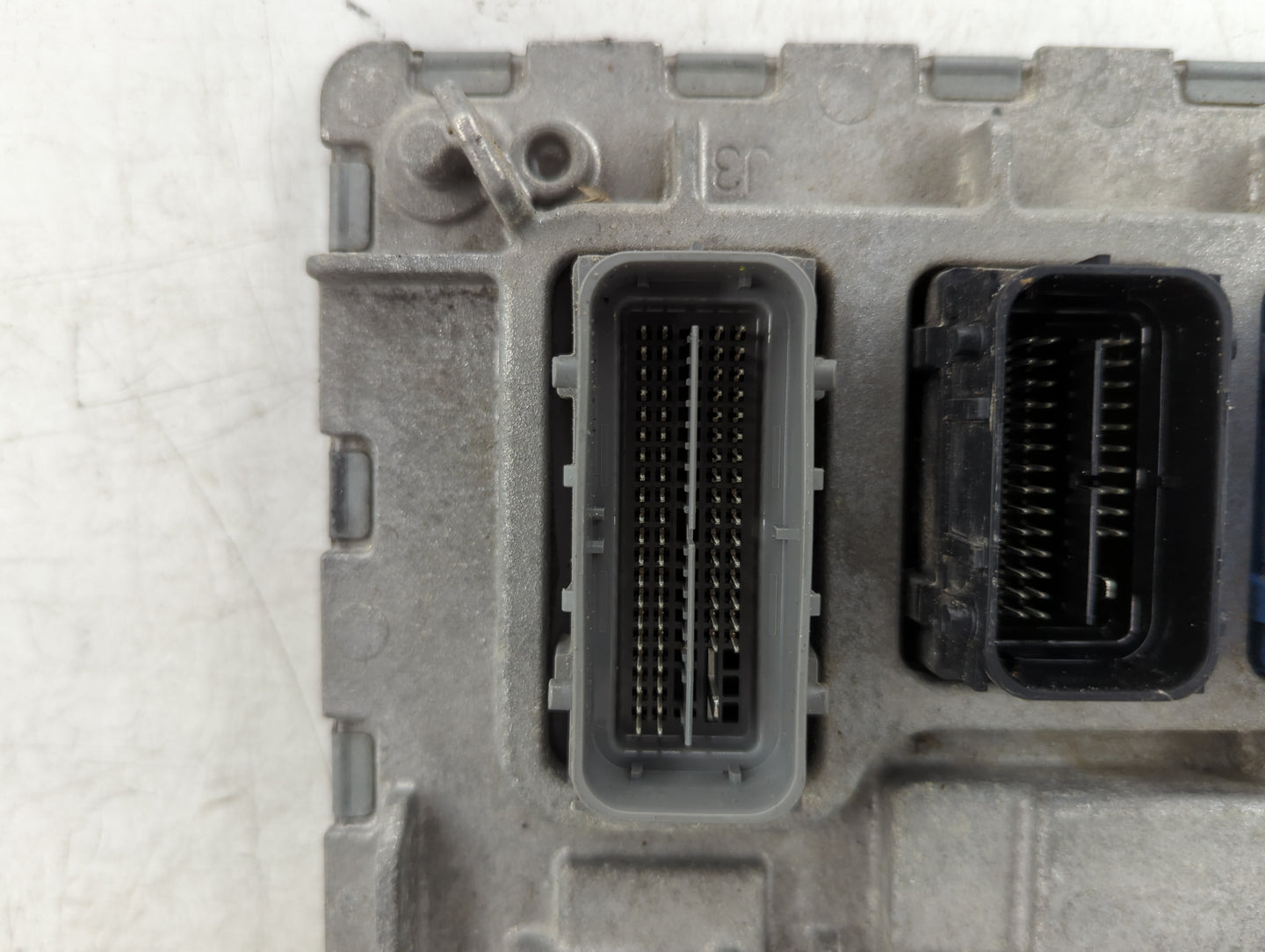 2021 Chevrolet Camaro PCM Engine Control Computer ECU ECM PCU OEM P/N:116833270 12727139 Fits Fits 2020 2022 OEM Used Auto P