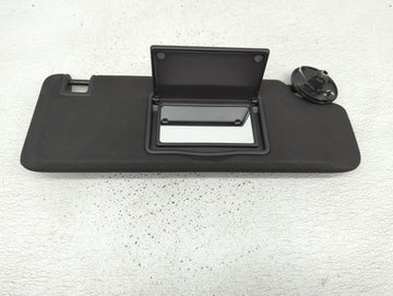2021 Chevrolet Camaro Sun Visor Shade Replacement Passenger Right Mirror Fits OEM Used Auto Parts - Oemusedautoparts1.com