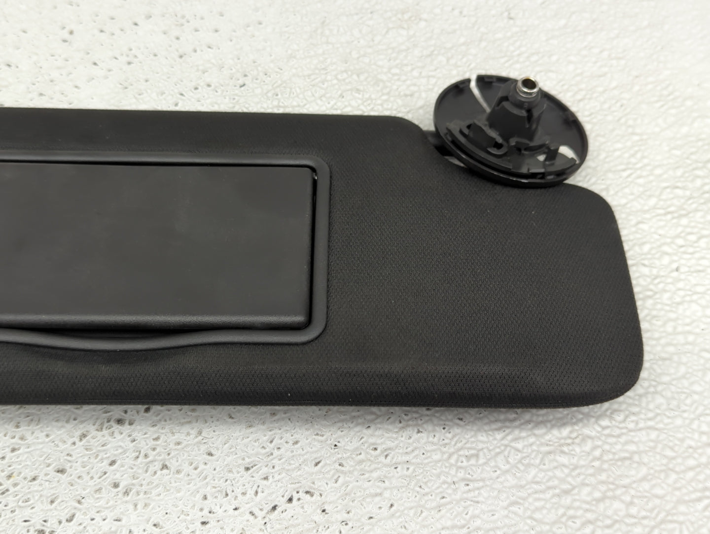 2021 Chevrolet Camaro Sun Visor Shade Replacement Passenger Right Mirror Fits OEM Used Auto Parts - Oemusedautoparts1.com
