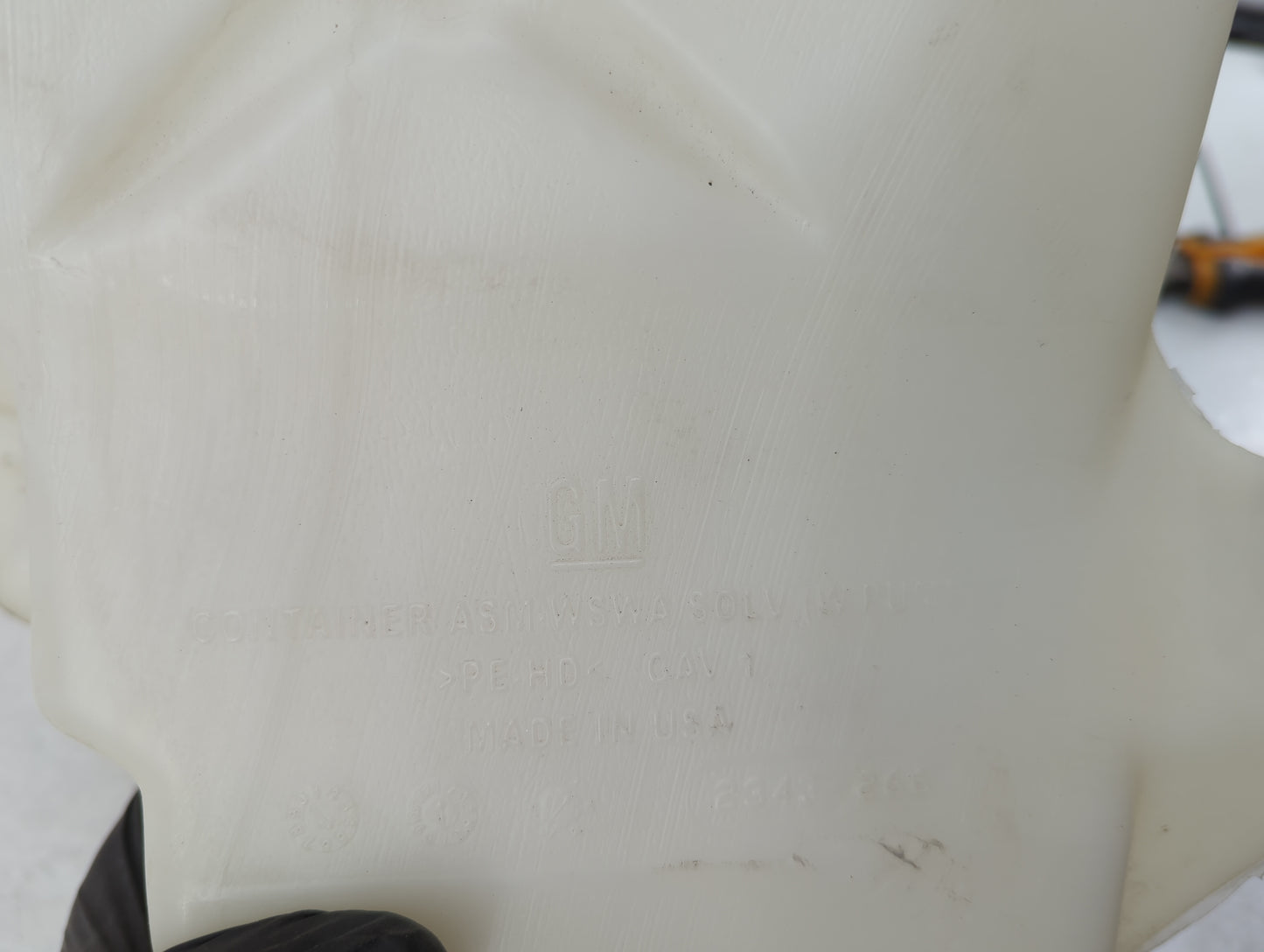 2016 Chevrolet Camaro Radiator Coolant Overflow Expansion Tank Bottle 1449155 - Oemusedautoparts1.com