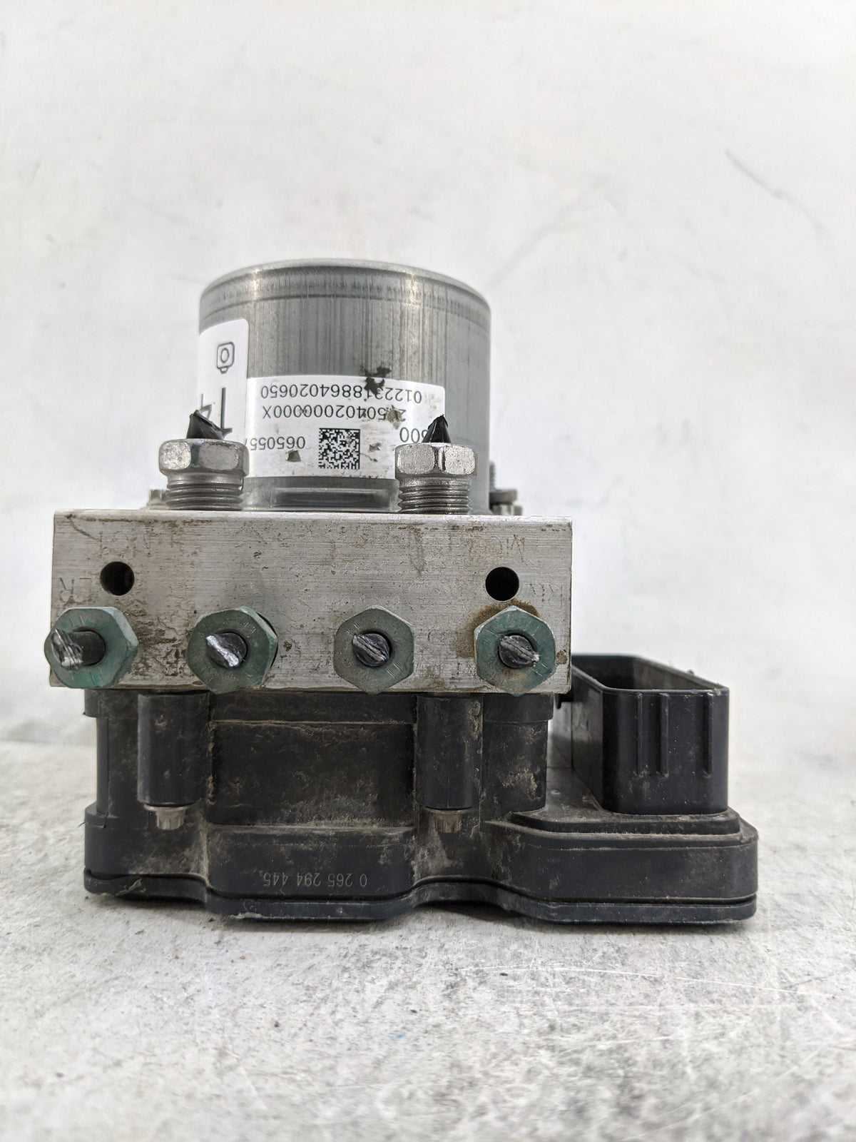 2019-2021 Chevrolet Camaro Anti-Lock Brake ABS Pump Module Actuator OEM P/N:0265294445 2265106539 Fits Fits 2019 2020 2021 O