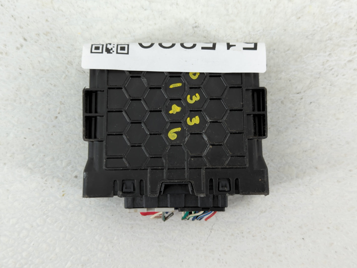 2023 Camaro Bluetooth Phone Communication Control Module Ccm Oem - Oemusedautoparts1.com