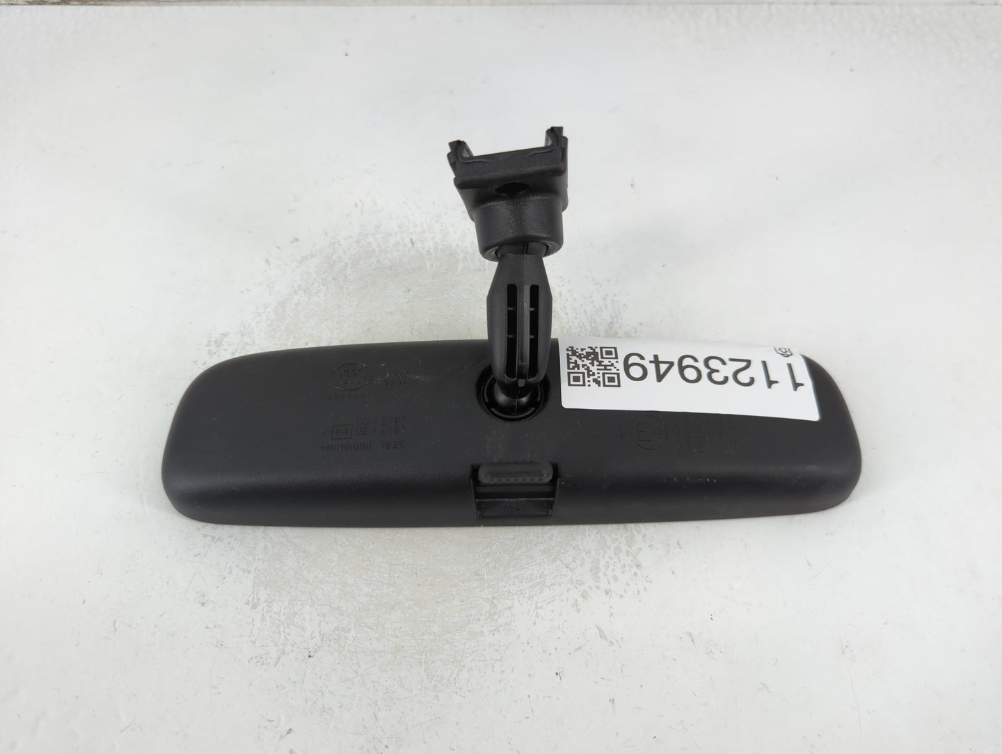 2023 Chevrolet Colorado Interior Rear View Mirror Replacement OEM P/N:E4012197 E4022197 Fits OEM Used Auto Parts - Oemusedau