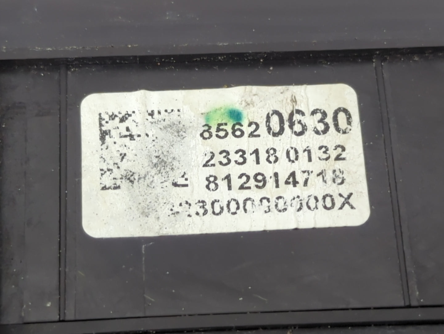 2023 Chevrolet Colorado Fusebox Fuse Box Panel Relay Module P/N:85620630 23318012, 812914718 Fits OEM Used Auto Parts - Oemu