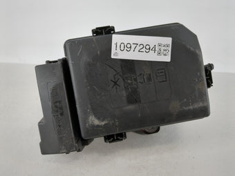 compare product 2023 Chevrolet Equinox Fusebox Fuse Box Panel Relay Module P/N:87867005 Fits OEM Used Auto Parts