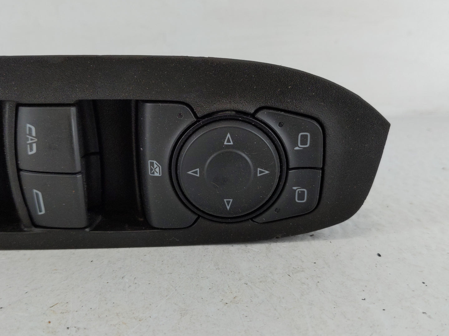 2018-2022 Chevrolet Equinox Master Power Window Switch Replacement Driver Side Left P/N:84513464 Fits OEM Used Auto Parts - 