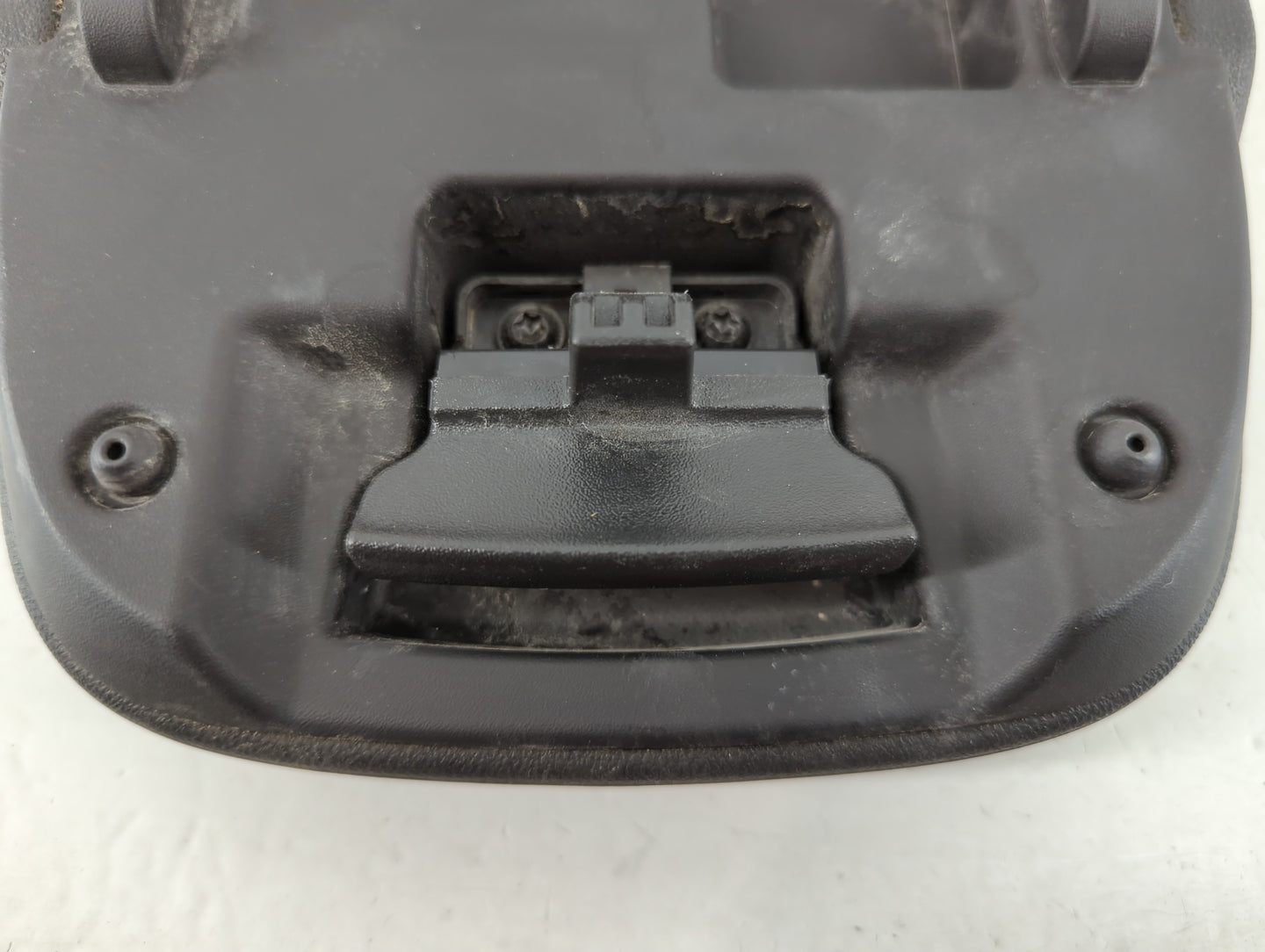 2018-2022 Chevrolet Equinox Center Console Armrest Cover Lid Fits Fits 2018 2019 2020 2021 2022 OEM Used Auto Parts - Oemuse